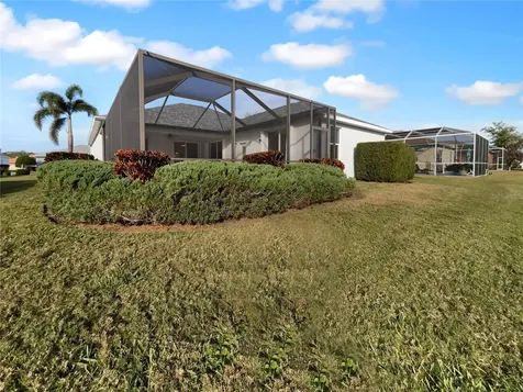 7431 39th Court E Sarasota FL 34243