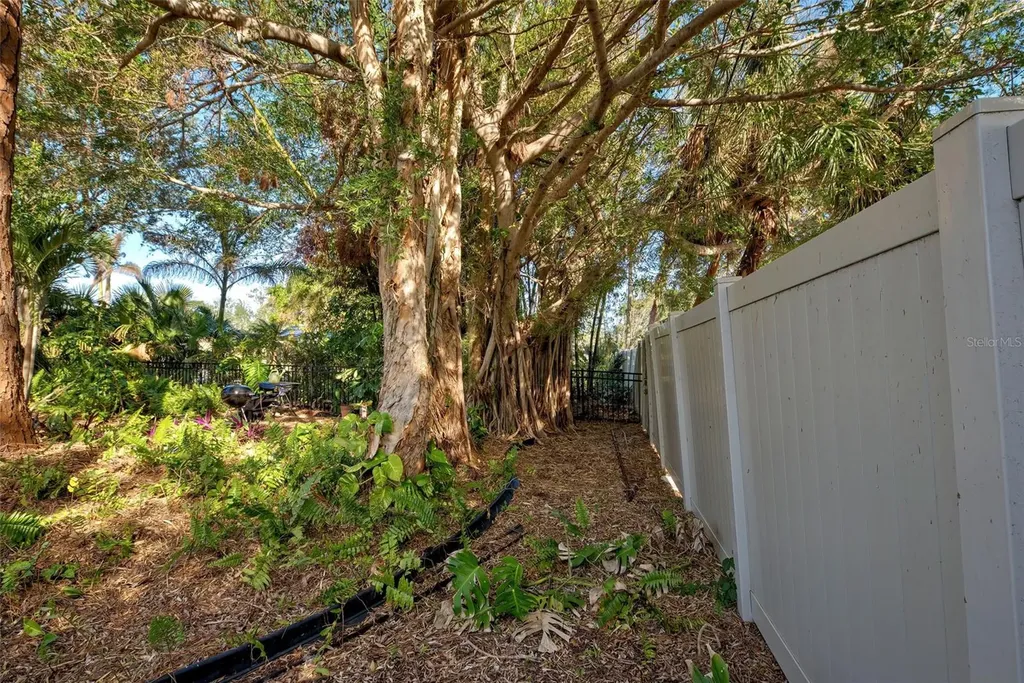 421 Riviera Street Venice FL 34285