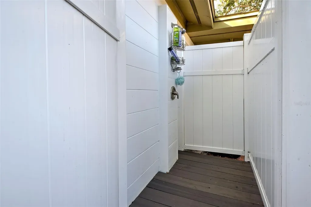 421 Riviera Street Venice FL 34285