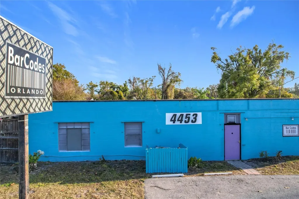 4453 Edgewater Drive Orlando FL 32804