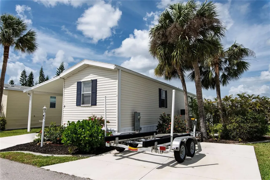 9 Holland Drive Punta Gorda FL 33950