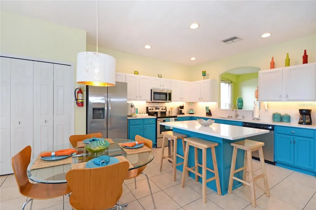 160 Hideaway Beach Lane Kissimmee FL 34746