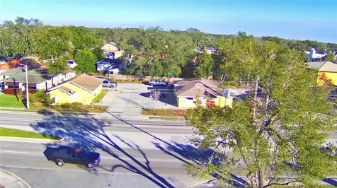 524 1st Street S Winter Haven FL 33880