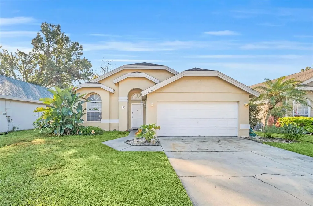 1174 Whispering Winds Court Apopka FL 32703