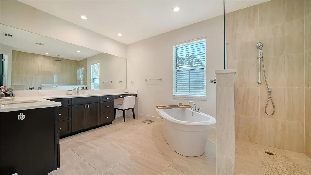 1115 Mallorca Drive Bradenton FL 34209