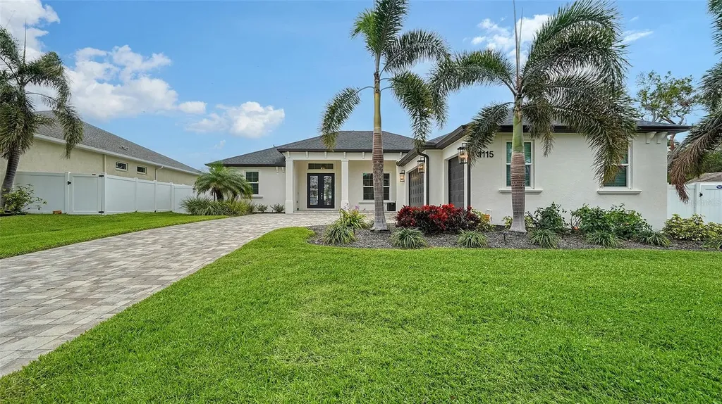 1115 Mallorca Drive Bradenton FL 34209