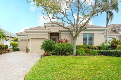 8739 52nd Avenue E Bradenton FL 34211