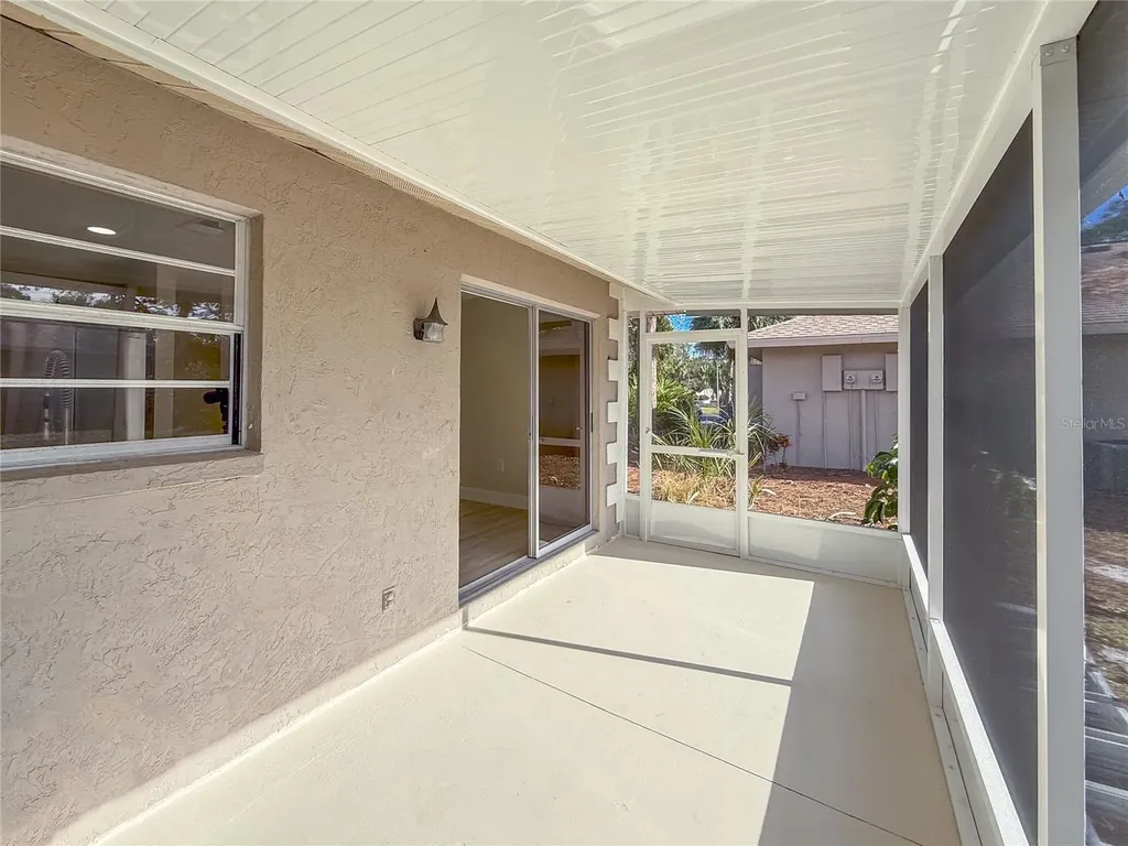 727 N Jefferson Avenue Sarasota FL 34237