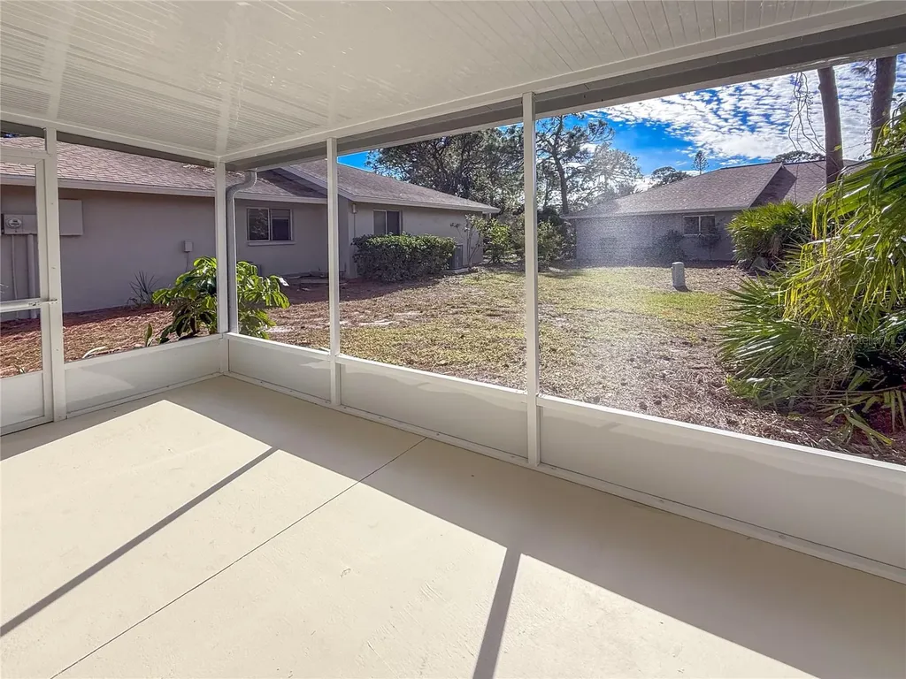727 N Jefferson Avenue Sarasota FL 34237