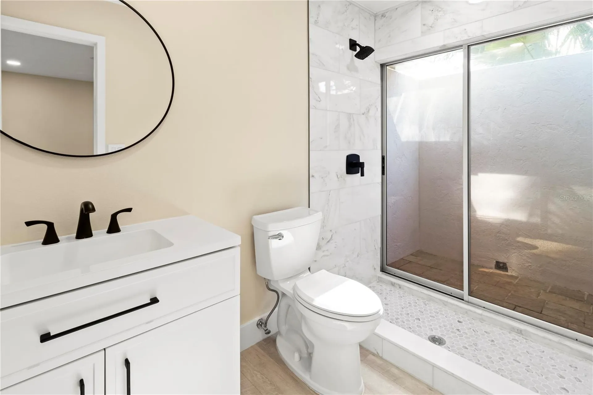 727 N Jefferson Avenue Sarasota FL 34237
