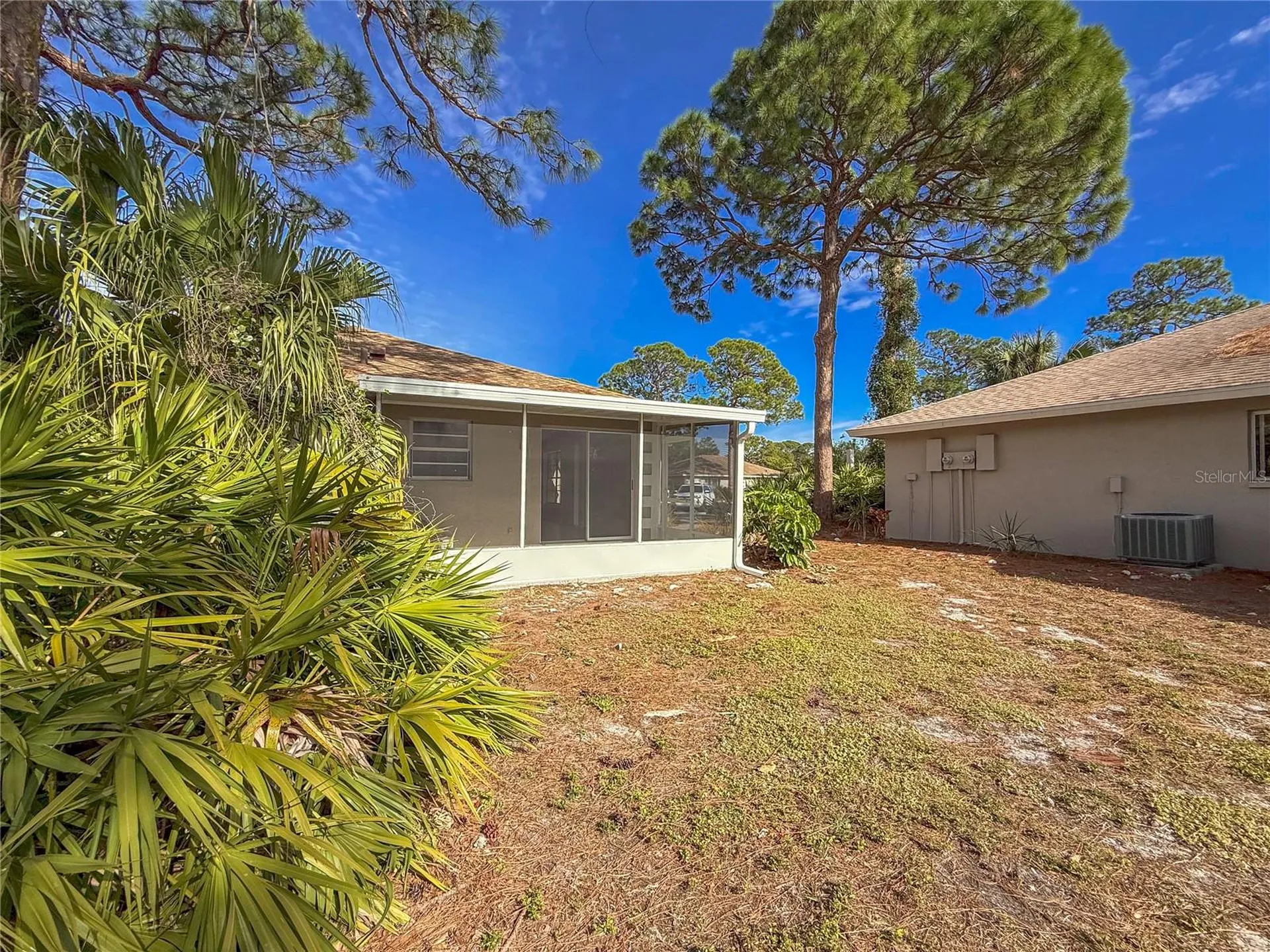 727 N Jefferson Avenue Sarasota FL 34237