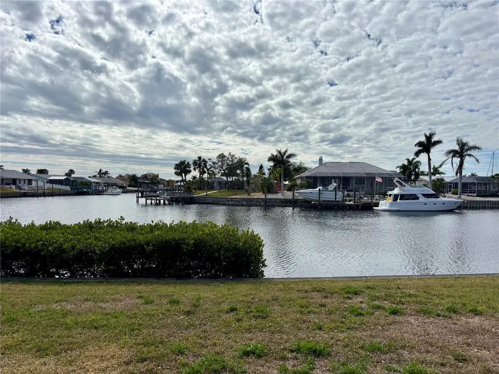 1028 Apollo Beach Boulevard Apollo Beach FL 33572