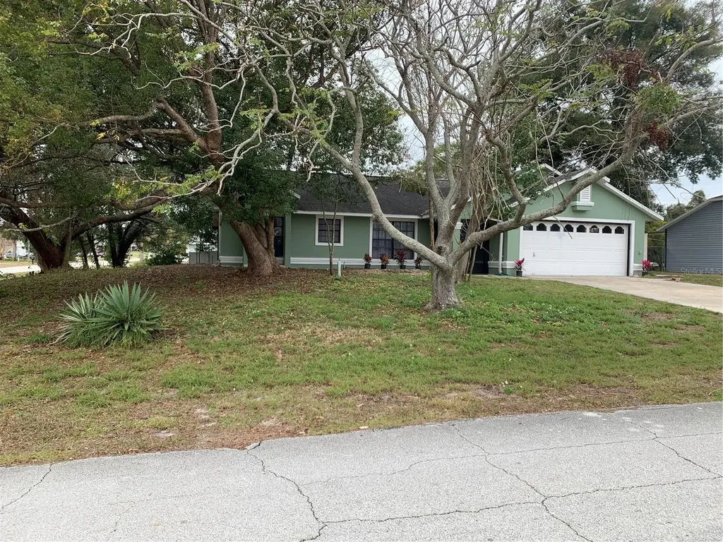 1760 Oakgrove Avenue Deltona FL 32725