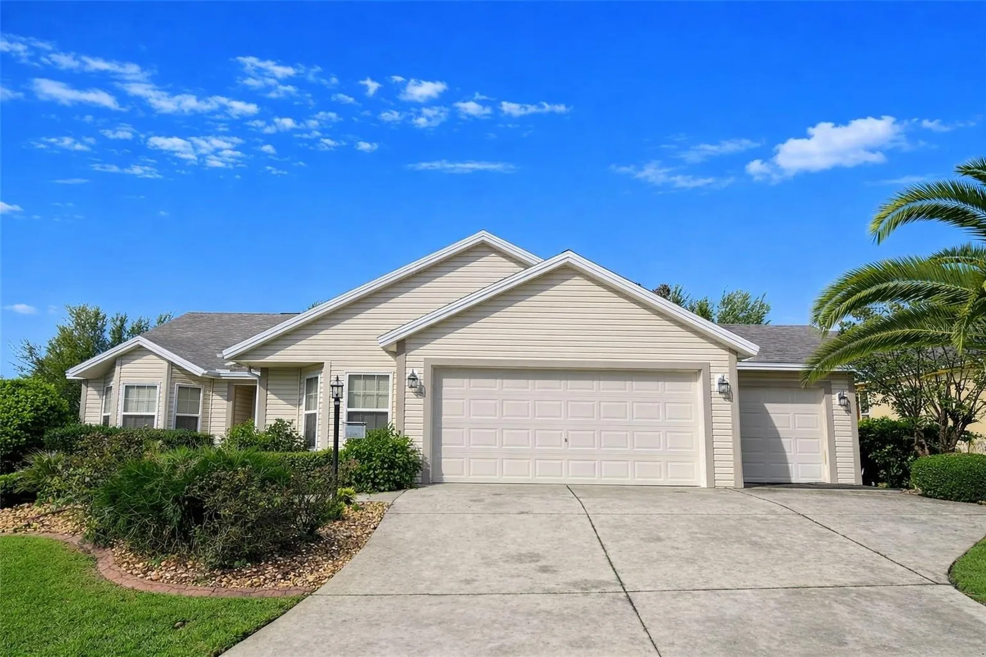 2530 Saffron Lane The Villages FL 32162