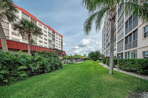 232 Saint Augustine Avenue Venice FL 34285