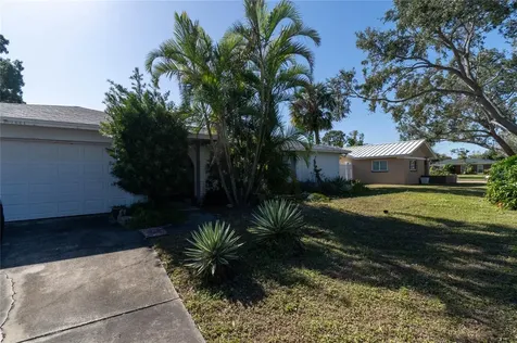 2664 61st Avenue S St Petersburg FL 33712