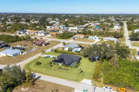 7510 Kenway Street Englewood FL 34224