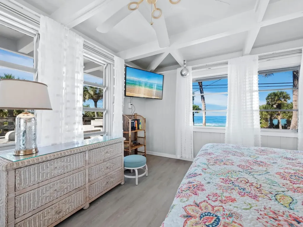 1620 Casey Key Road Nokomis FL 34275