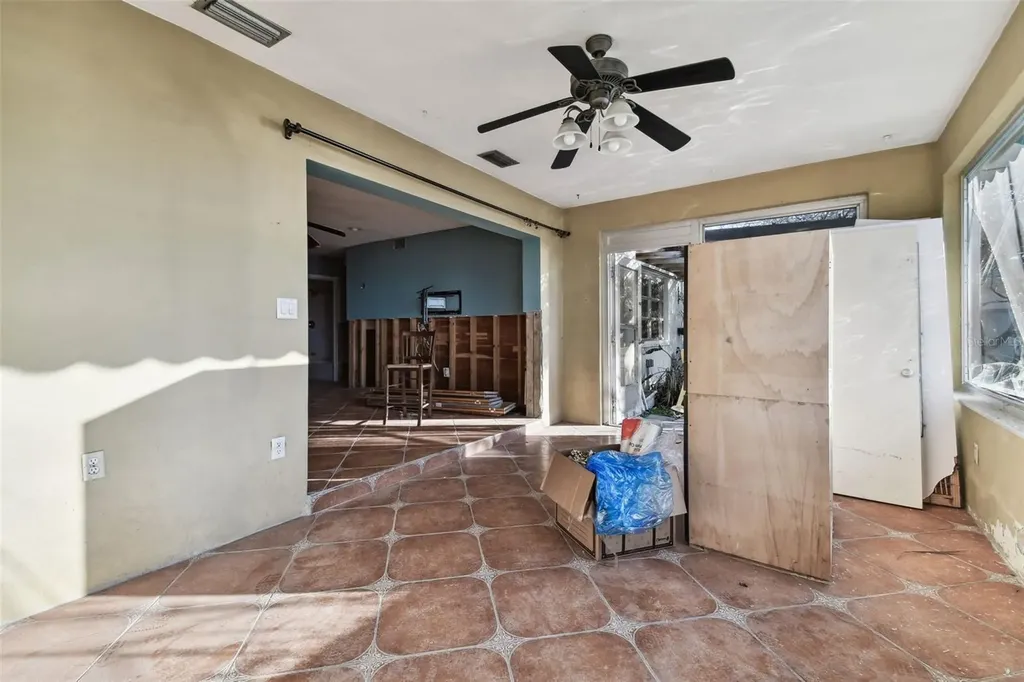 1836 Venetian Point Drive Clearwater FL 33755
