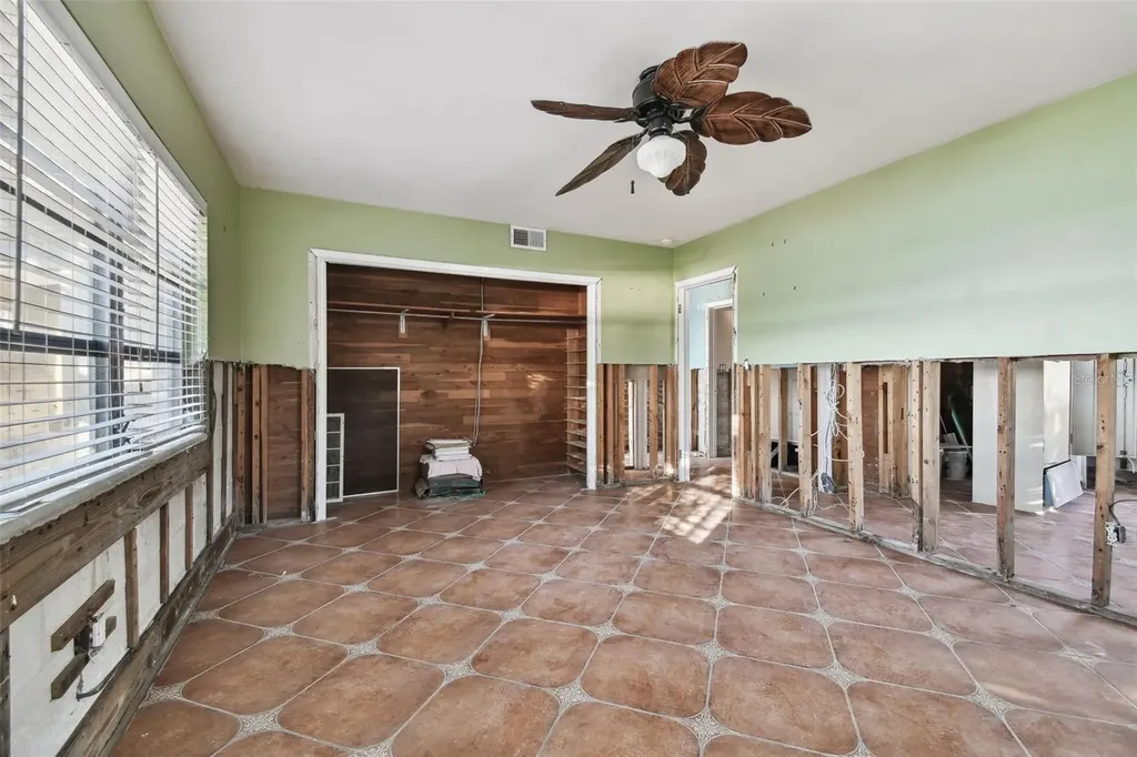 1836 Venetian Point Drive Clearwater FL 33755