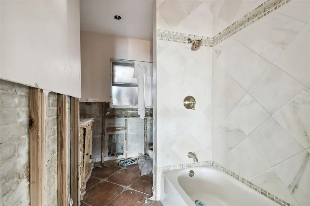 1836 Venetian Point Drive Clearwater FL 33755