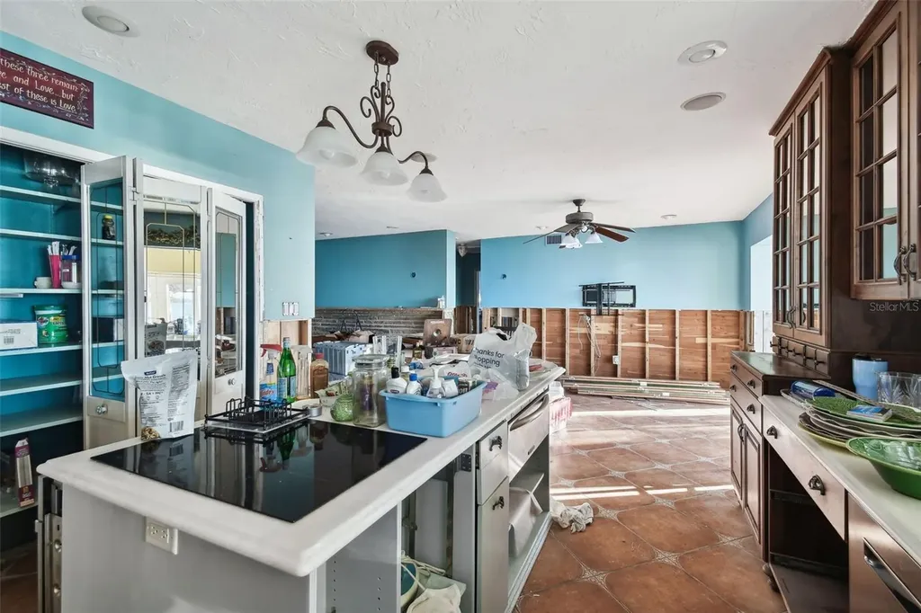 1836 Venetian Point Drive Clearwater FL 33755