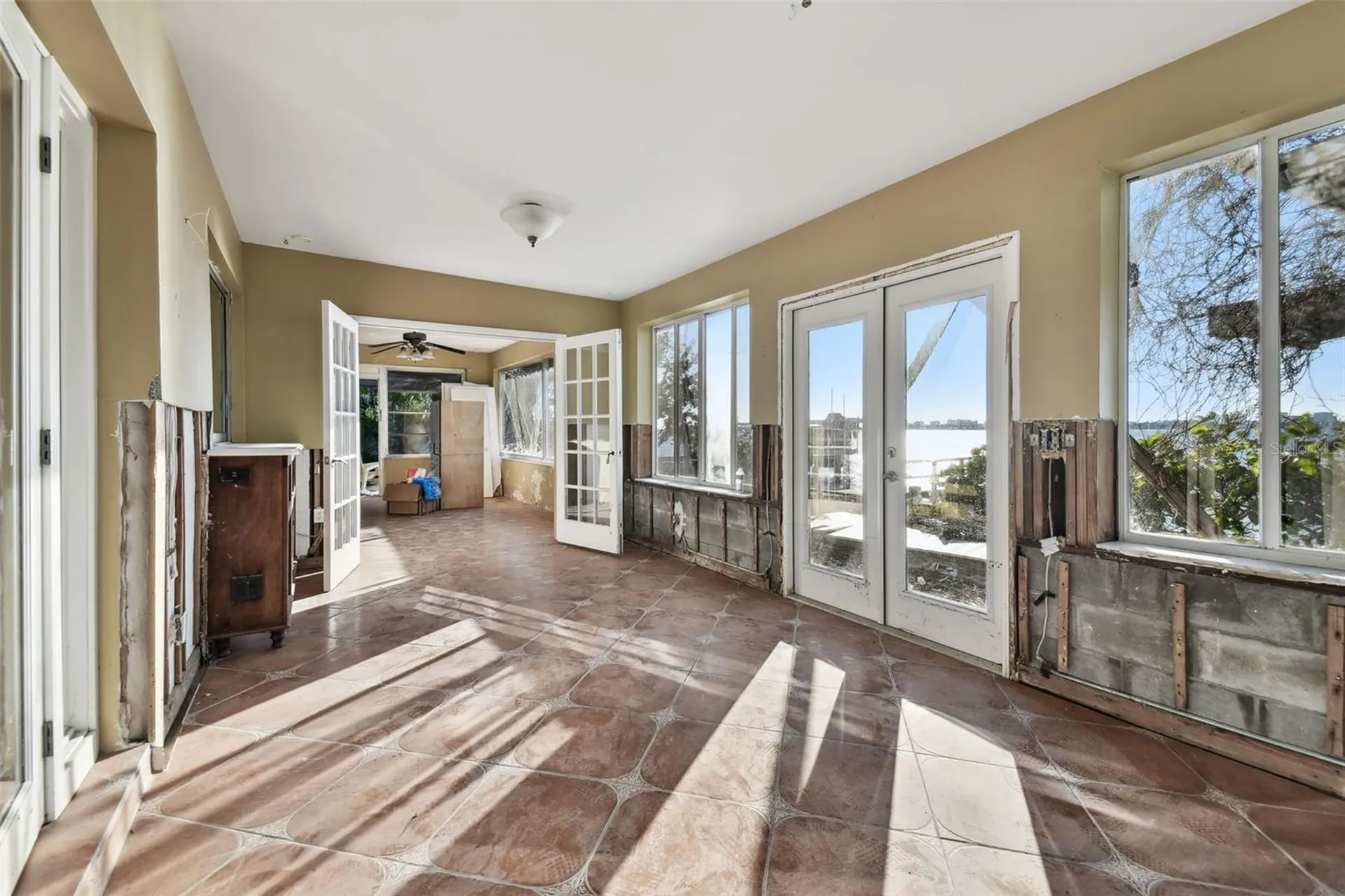 1836 Venetian Point Drive Clearwater FL 33755
