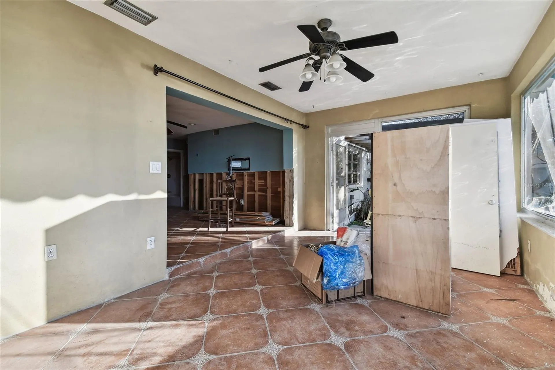 1836 Venetian Point Drive Clearwater FL 33755