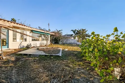 1836 Venetian Point Drive Clearwater FL 33755