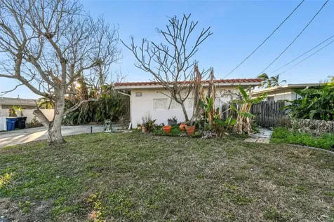1836 Venetian Point Drive Clearwater FL 33755