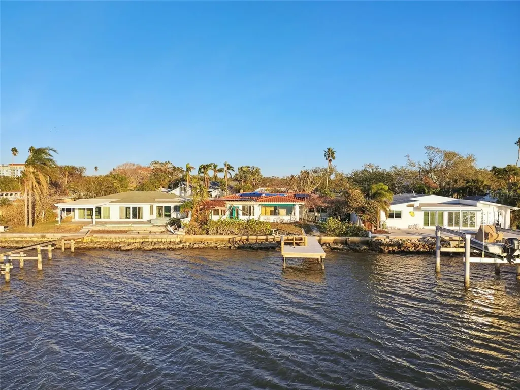 1836 Venetian Point Drive Clearwater FL 33755