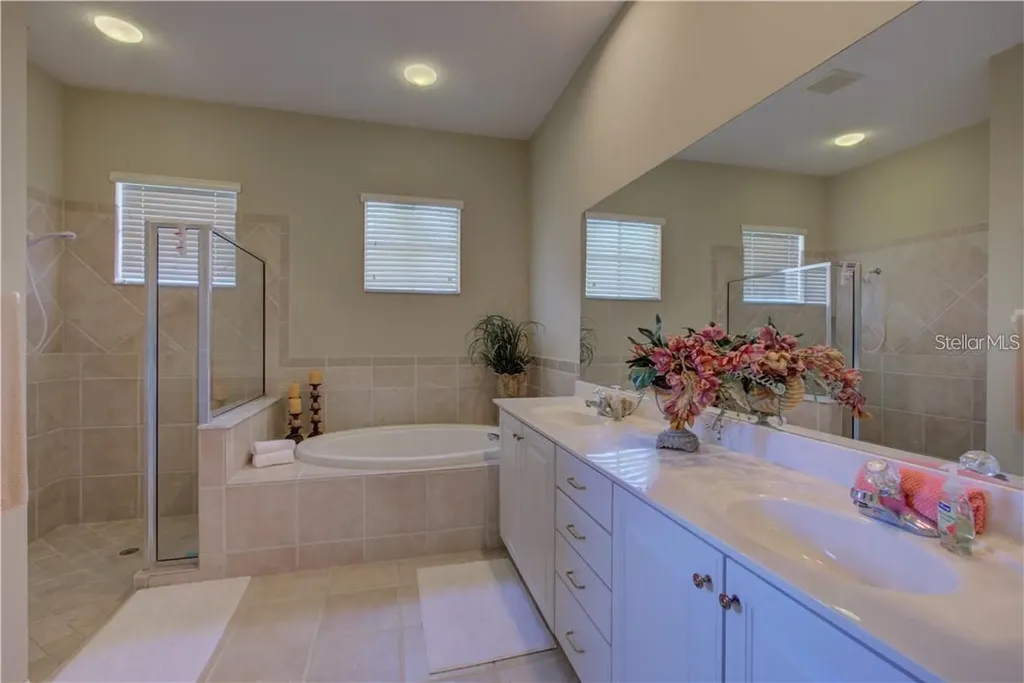 644 Rivendell Boulevard Osprey FL 34229