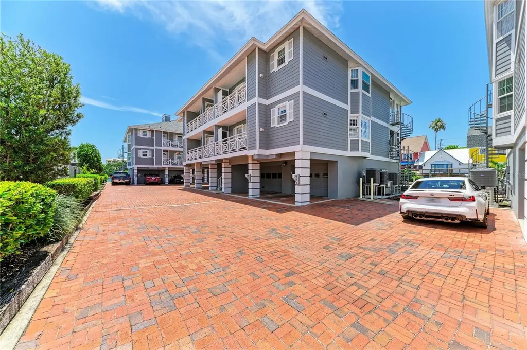 1552 Stickney Point Road Sarasota FL 34231