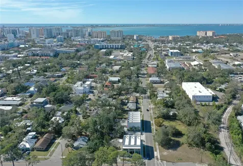 1744 10th Street Sarasota FL 34236