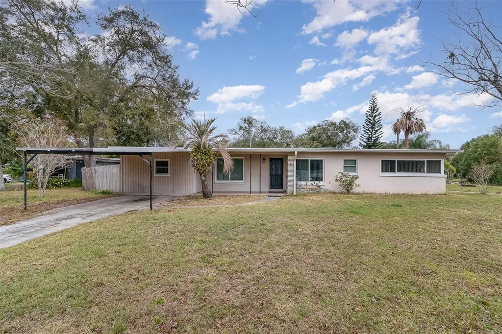 3107 S Park Avenue Sanford FL 32773