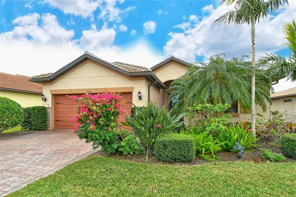 5931 Caspian Tern Drive Sarasota FL 34238