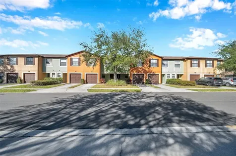 2517 Edgewater Falls Drive Brandon FL 33511