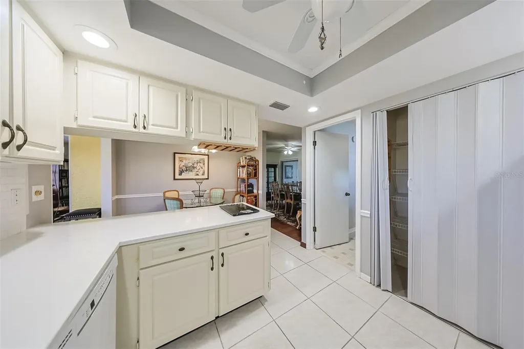 1318 Leland Drive Sun City Center FL 33573