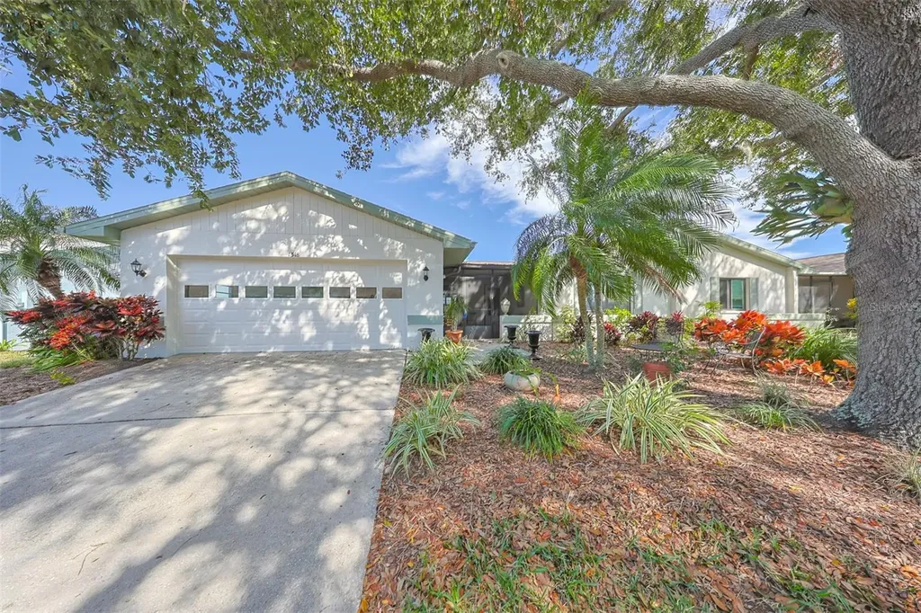 1318 Leland Drive Sun City Center FL 33573