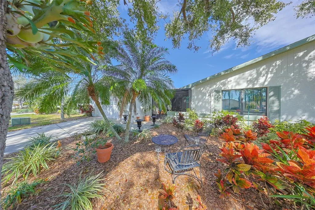 1318 Leland Drive Sun City Center FL 33573