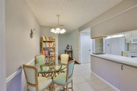 1318 Leland Drive Sun City Center FL 33573
