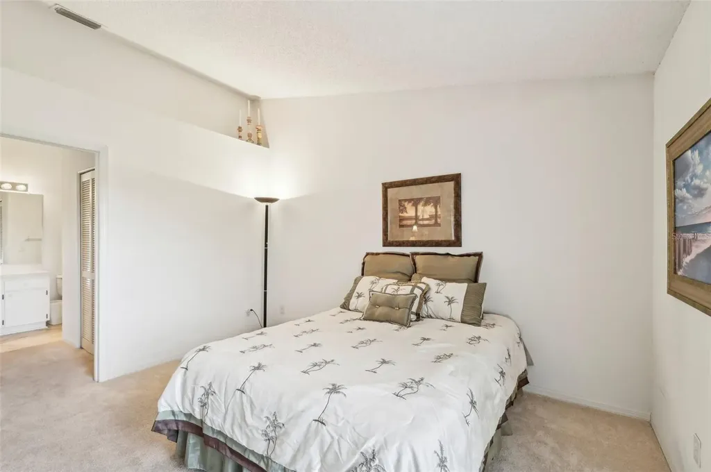 2315 New Orchard Court Sun City Center FL 33573