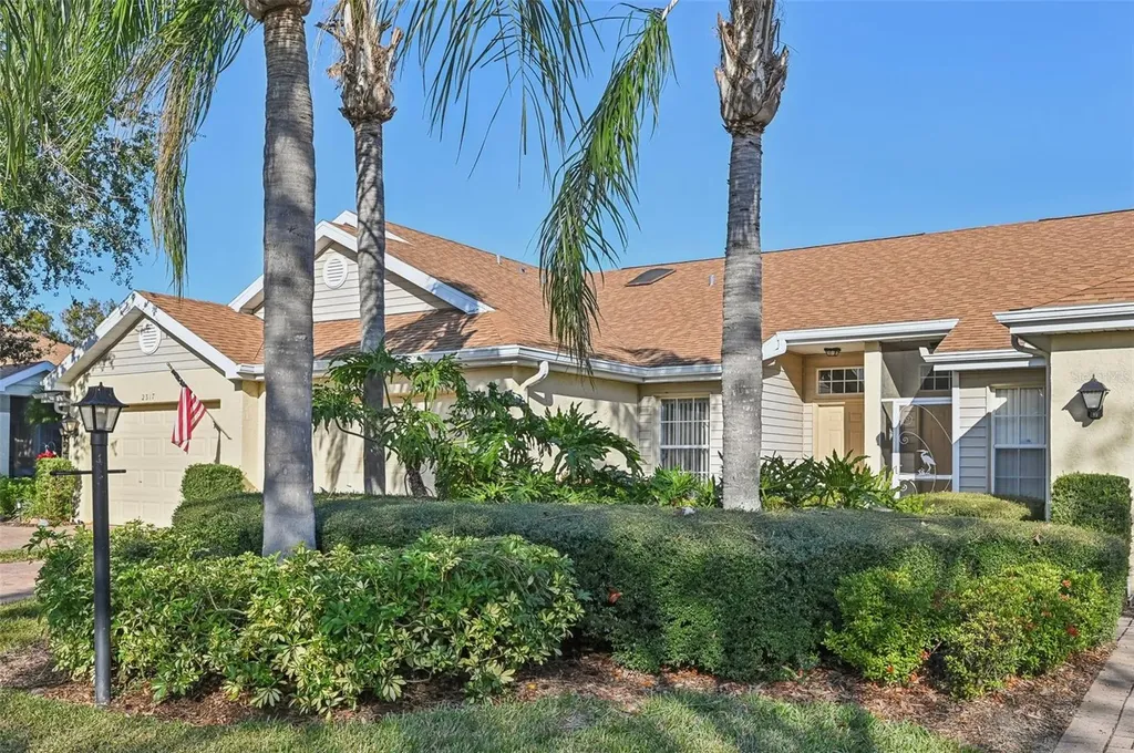 2315 New Orchard Court Sun City Center FL 33573