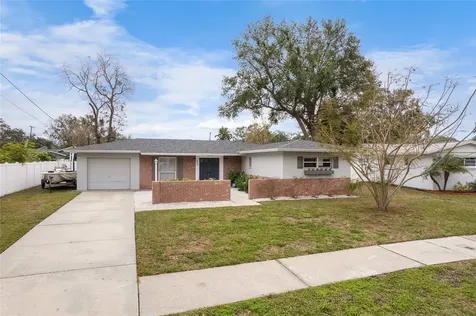 8404 Stillbrook Avenue Tampa FL 33615