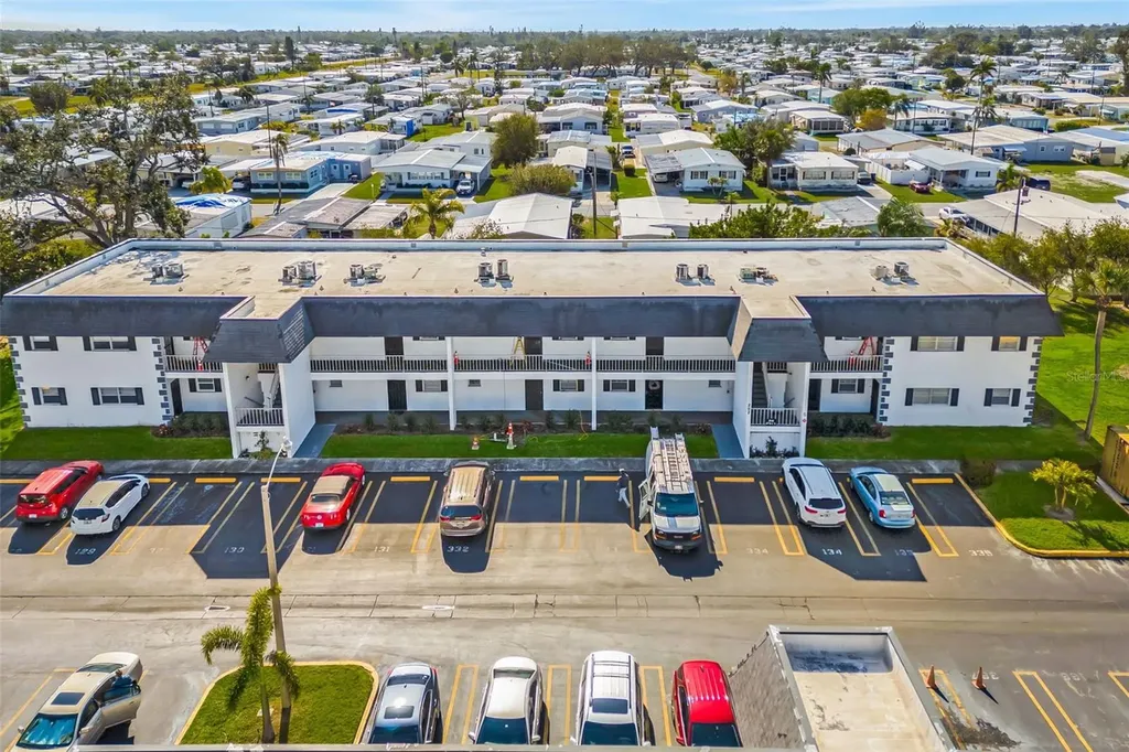 202 47th Avenue Drive W Bradenton FL 34207