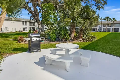 202 47th Avenue Drive W Bradenton FL 34207