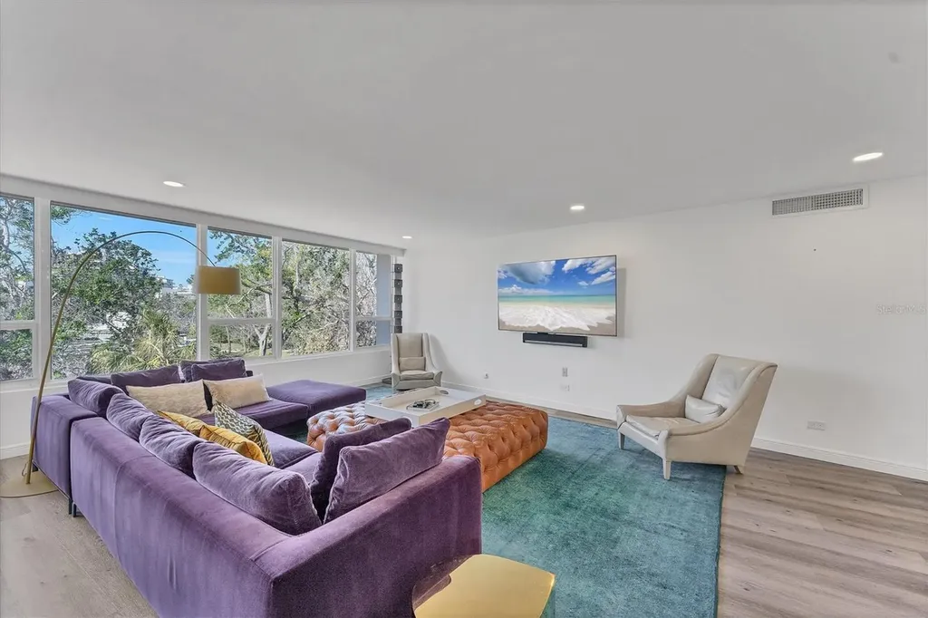 100 Sands Point Road Longboat Key FL 34228