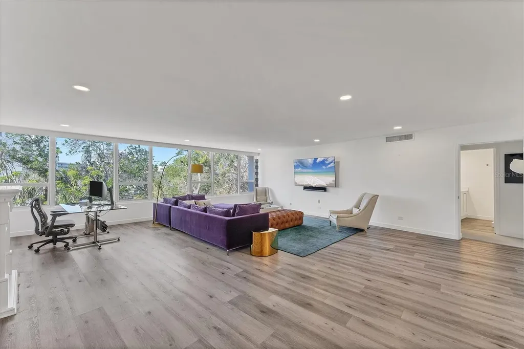 100 Sands Point Road Longboat Key FL 34228