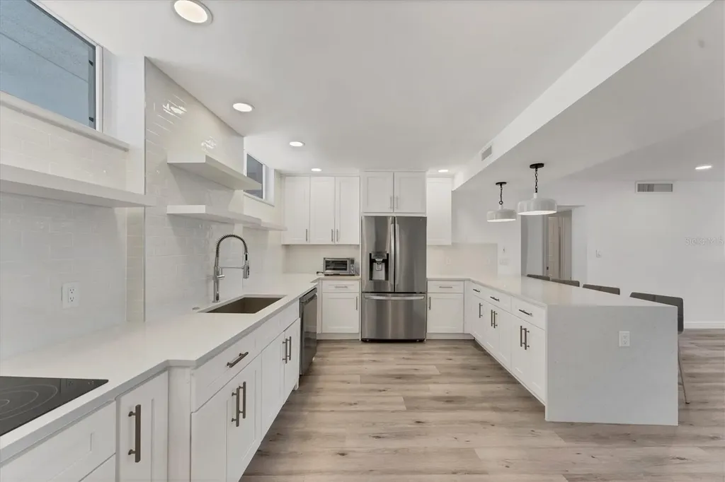 100 Sands Point Road Longboat Key FL 34228