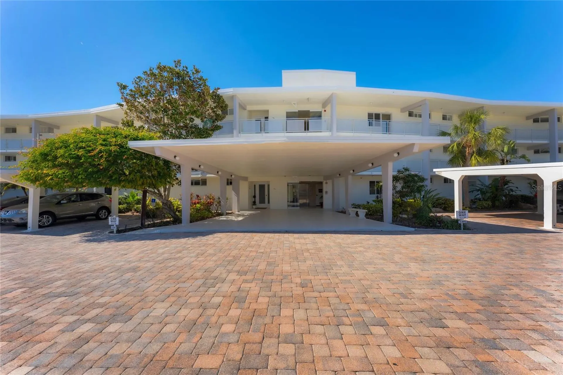 100 Sands Point Road Longboat Key FL 34228